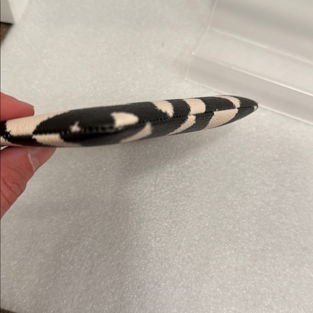 COACH Black and Cream Wild Plaid Print Patterned Wristlet Clutch - Picture 4 of 5